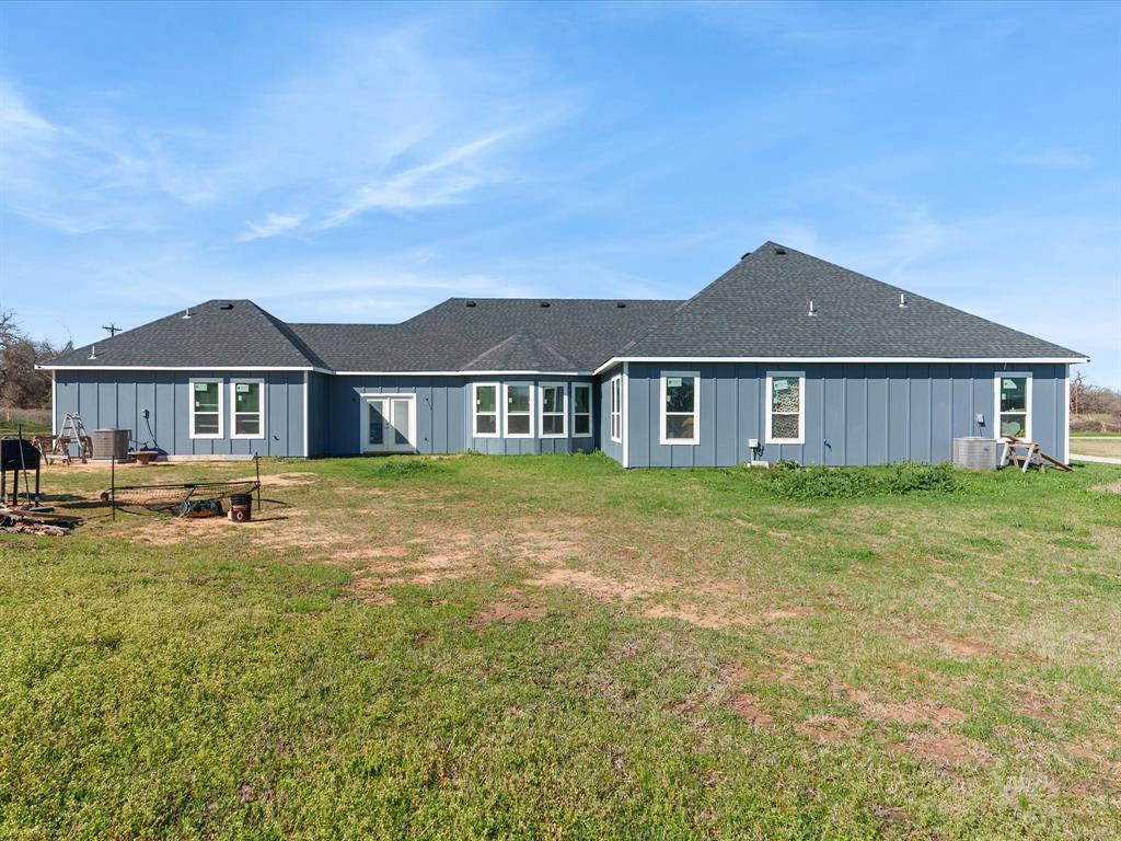 715 County Road 4599 Property Photo 29