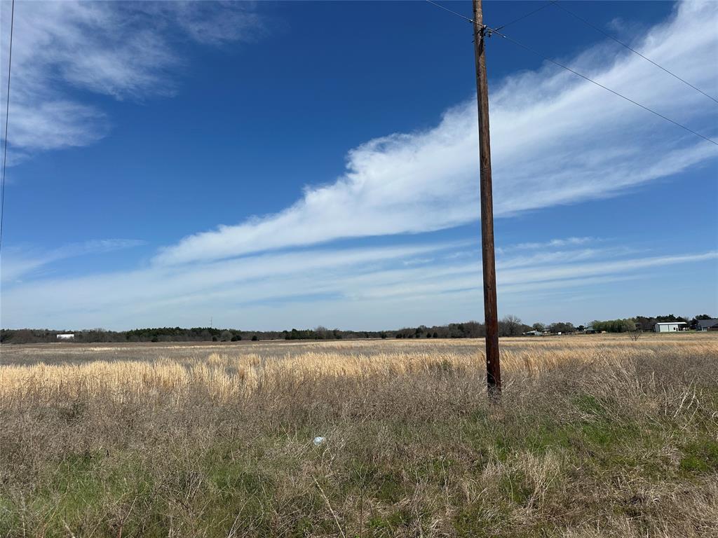 445 County Road 2184 Property Photo 2