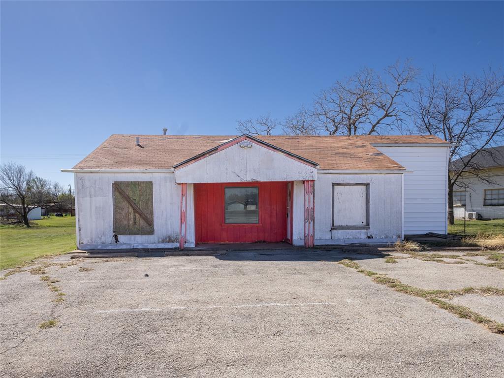 1607 Highway 206 Property Photo 1