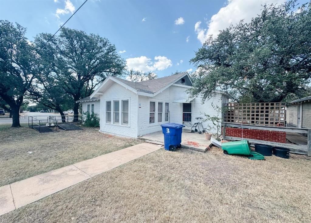 3410 Austin Avenue Property Photo 4