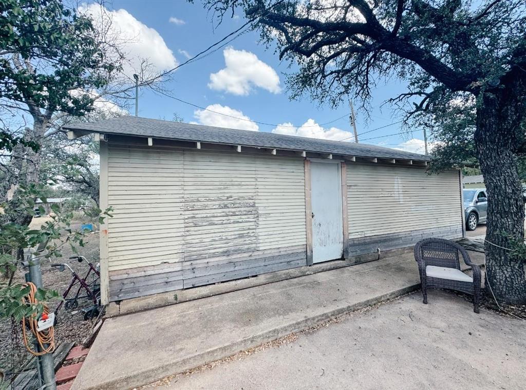 3410 Austin Avenue Property Photo 11