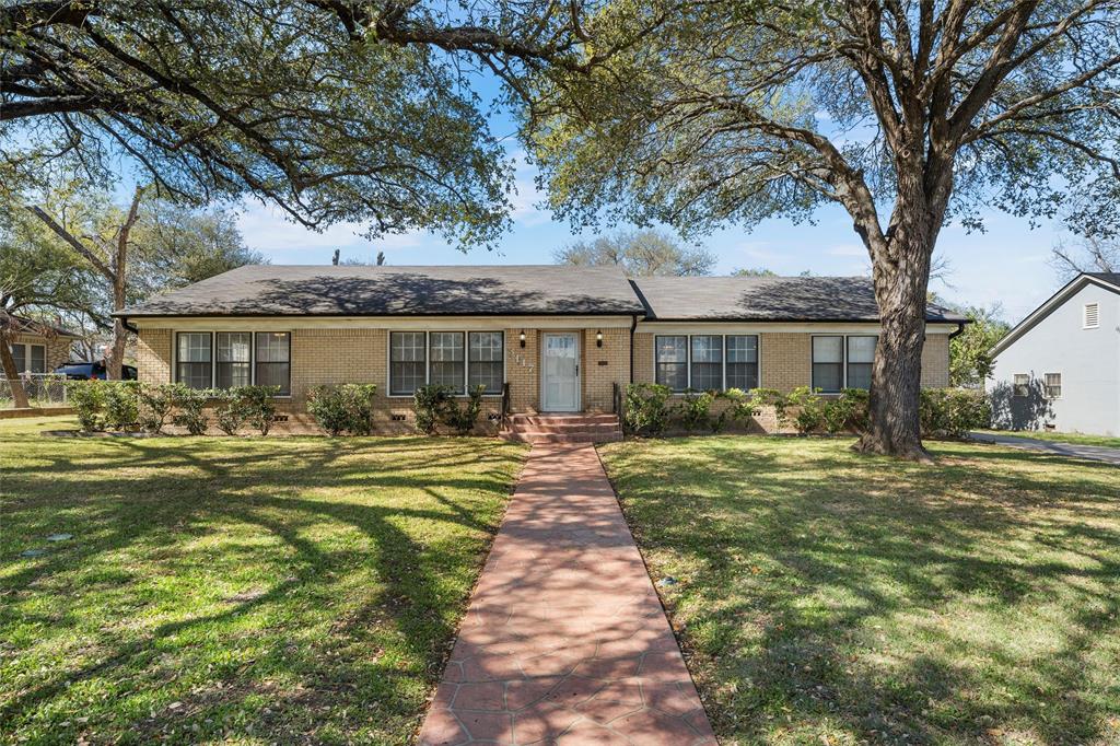 3117 Colcord Avenue Property Photo 1