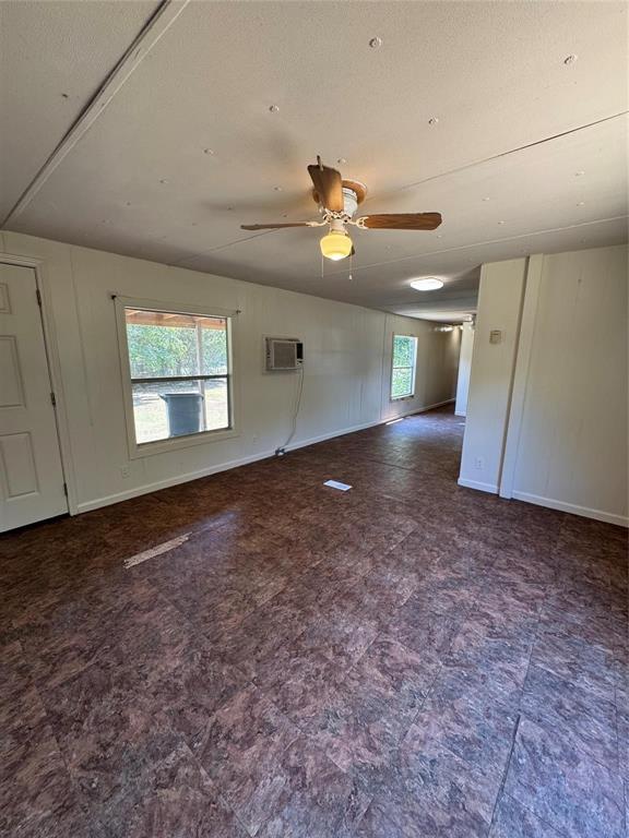 2014 Spring Court Property Photo 3