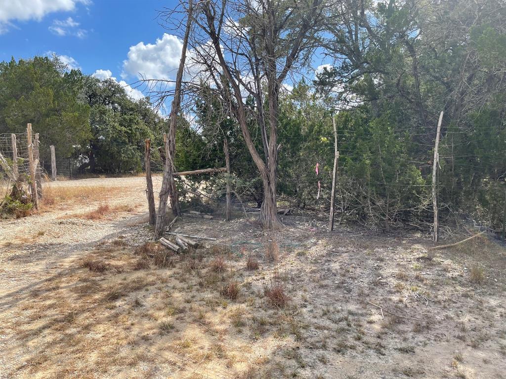 829 Tejas Trail Property Photo 3
