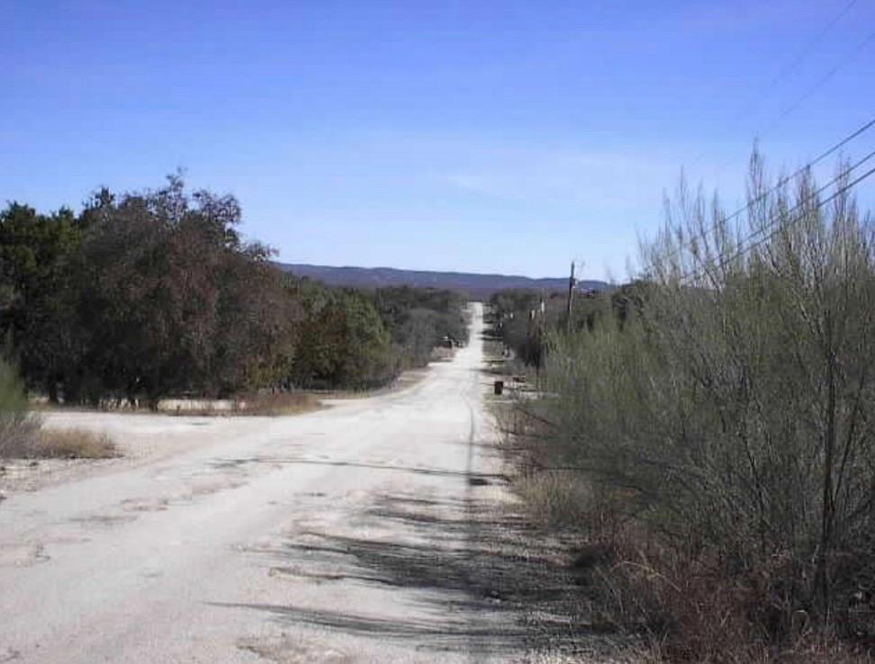 829 Tejas Trail Property Photo 5