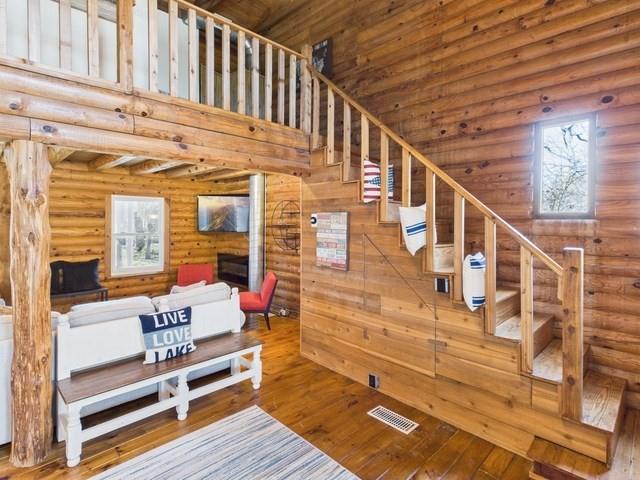 7386 Clint Court Property Photo 18
