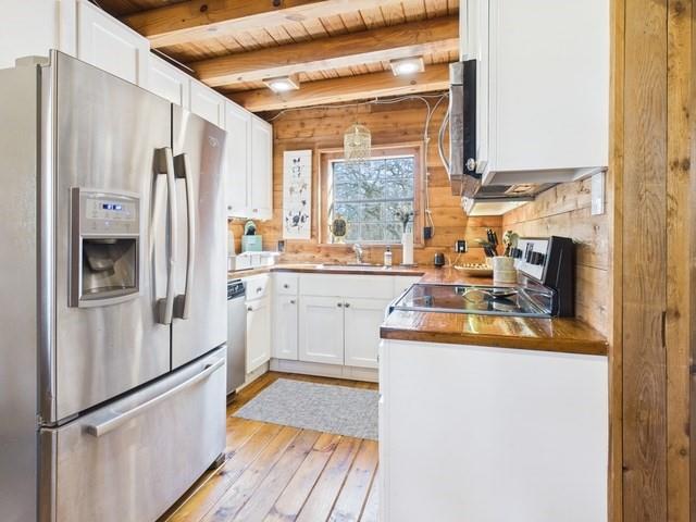 7386 Clint Court Property Photo 25
