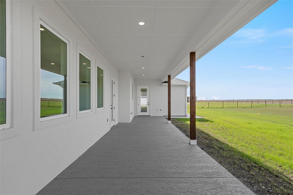 995 Galaxy Road Property Photo 26
