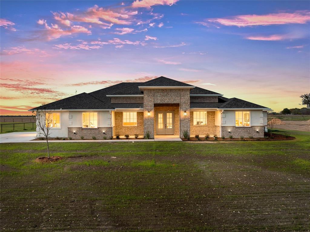 995 Galaxy Road Property Photo 39