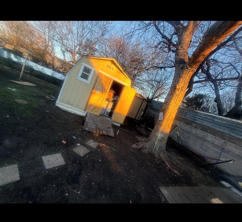 3736 Earle Drive Property Photo 27