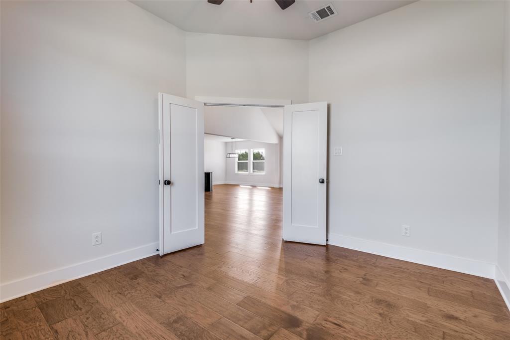 820 Evergreen Way Property Photo 24