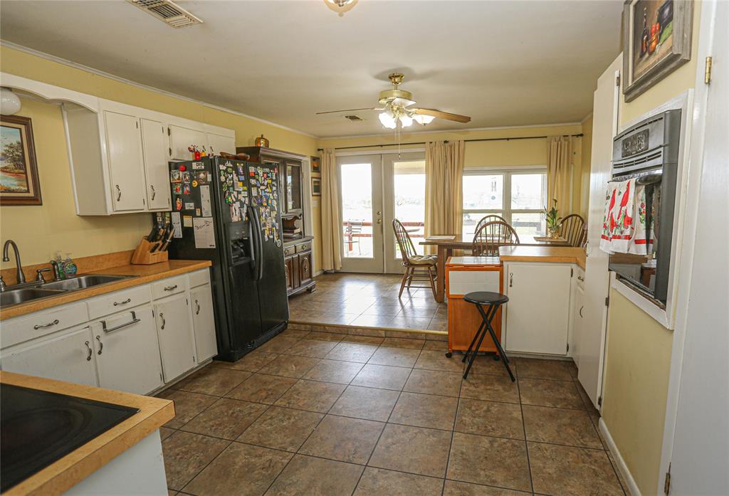 12301 Hwy 36 Property Photo 9
