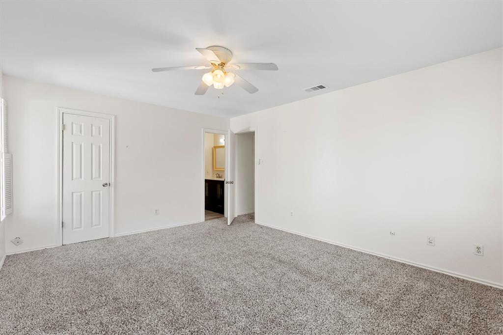 2632 Custer Parkway C Property Photo 12