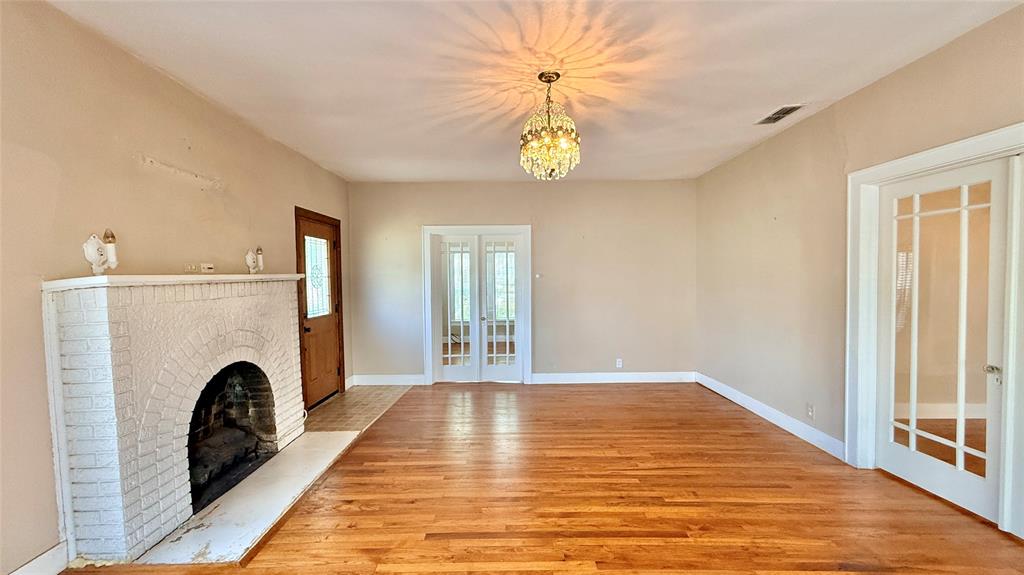 1122 4th Street Property Photo 6