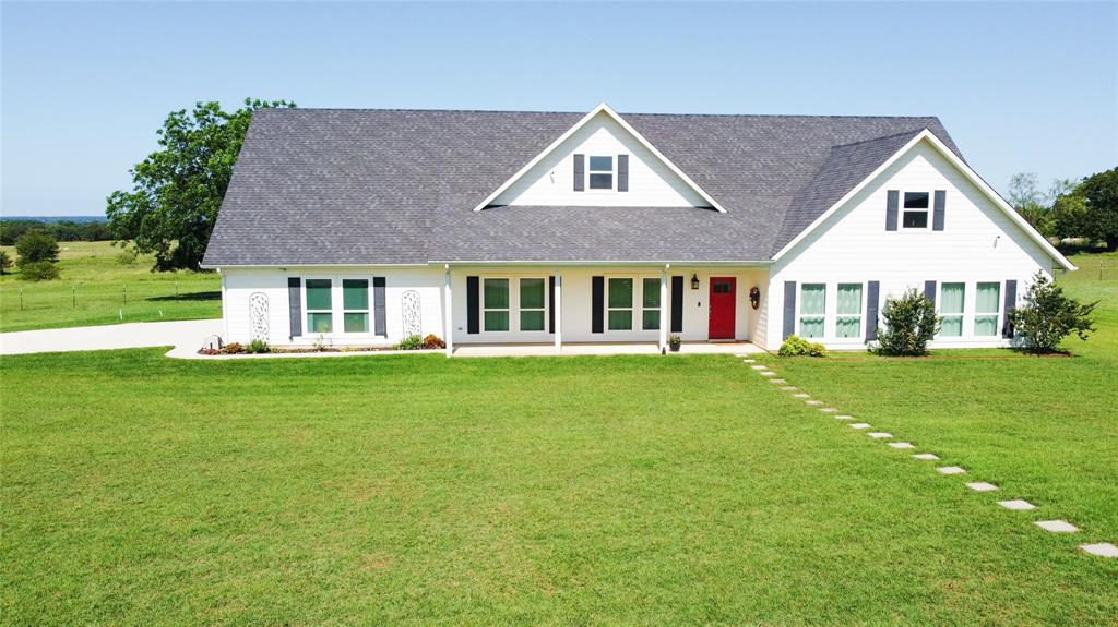 121 County Road 2571 Property Photo 4