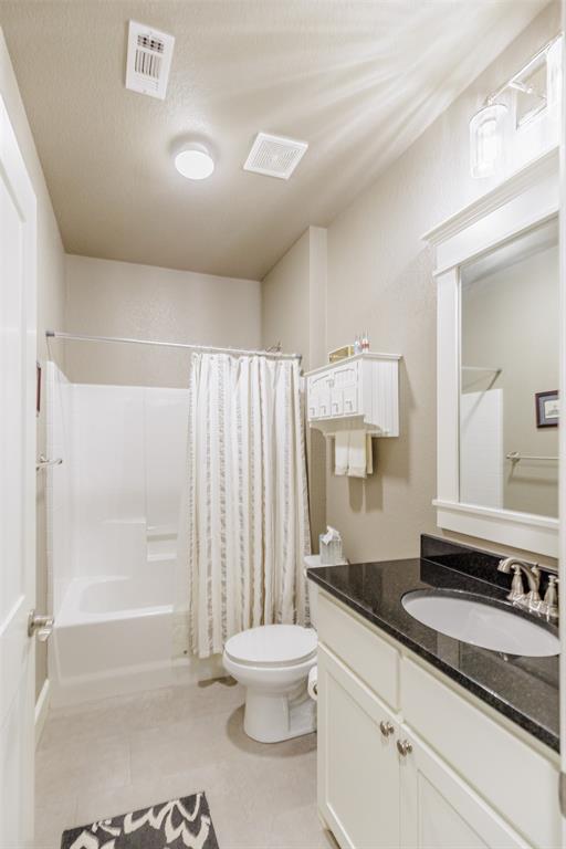 121 County Road 2571 Property Photo 17