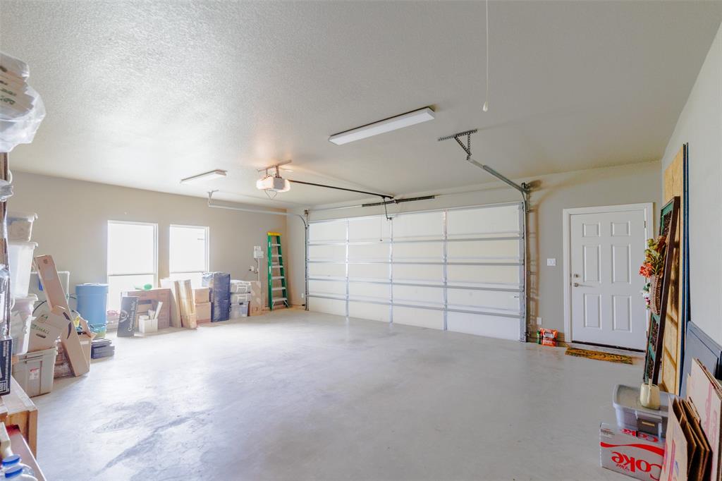 121 County Road 2571 Property Photo 34