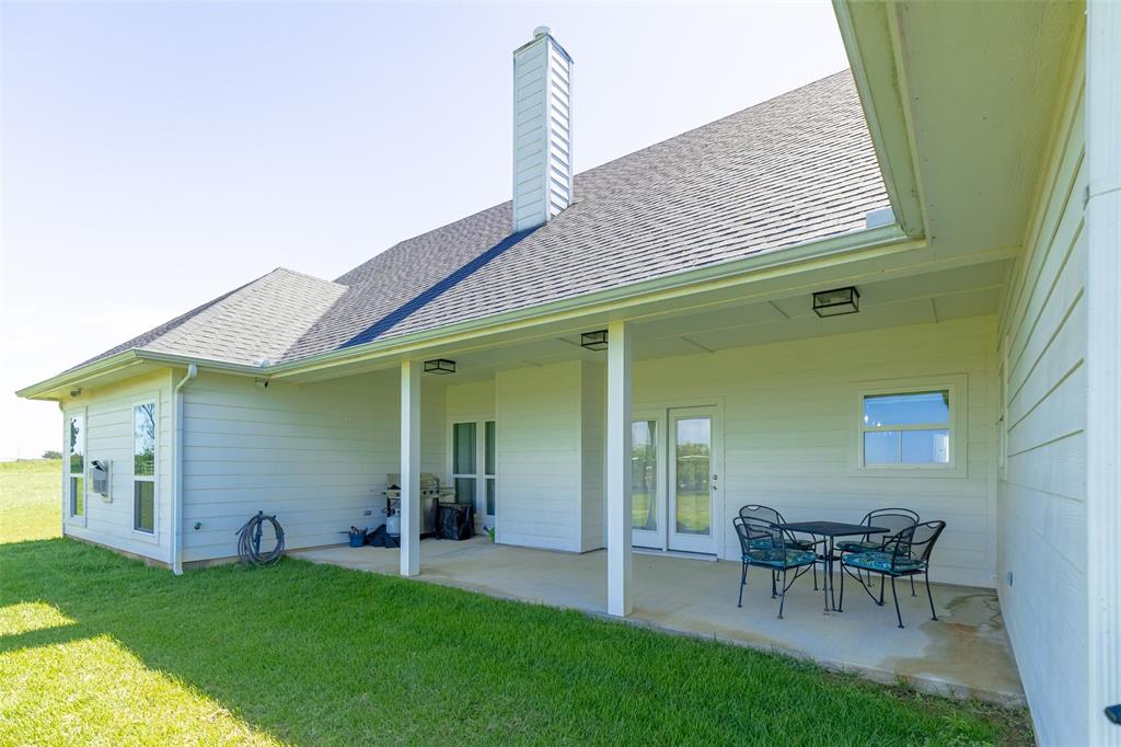 121 County Road 2571 Property Photo 35