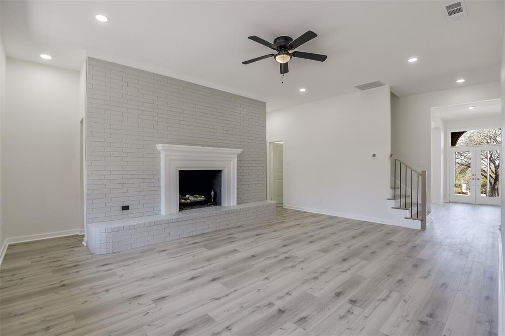 2916 Forestwood Drive Property Photo 8