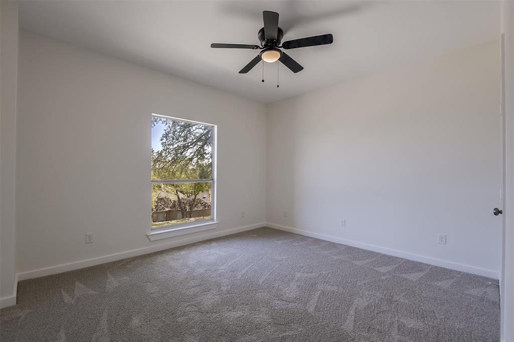 2916 Forestwood Drive Property Photo 26