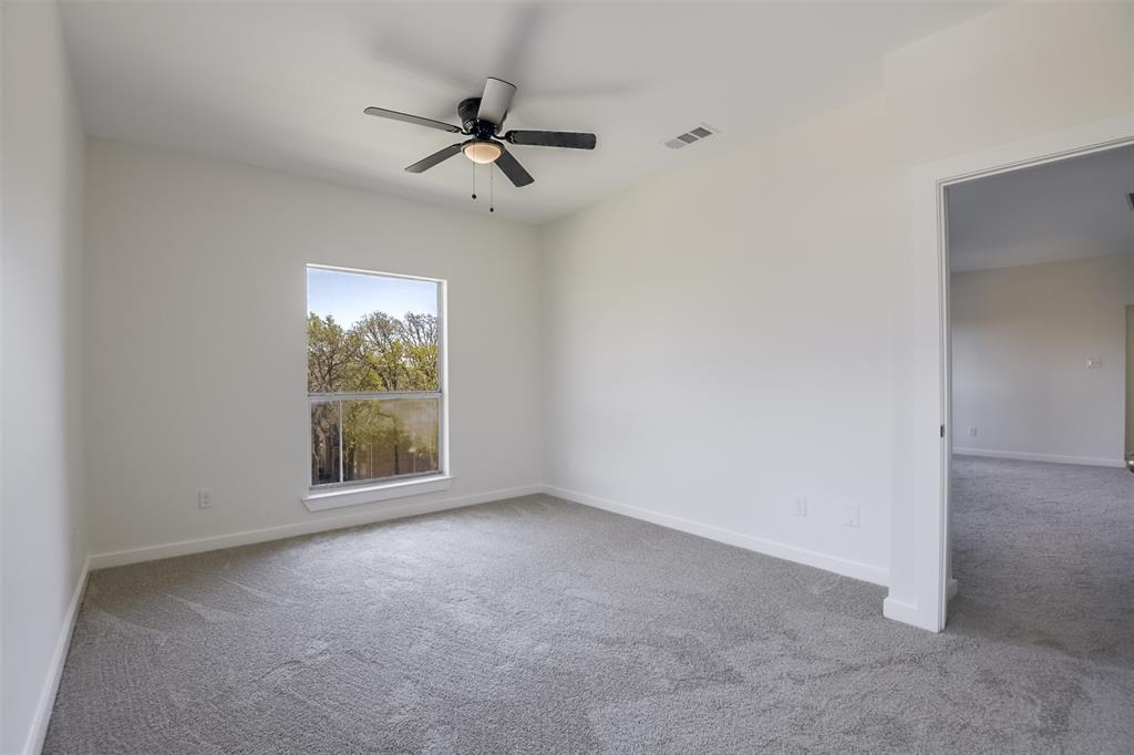2916 Forestwood Drive Property Photo 30