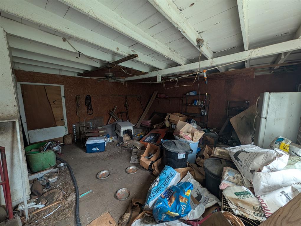 602 Avenue H Property Photo 13