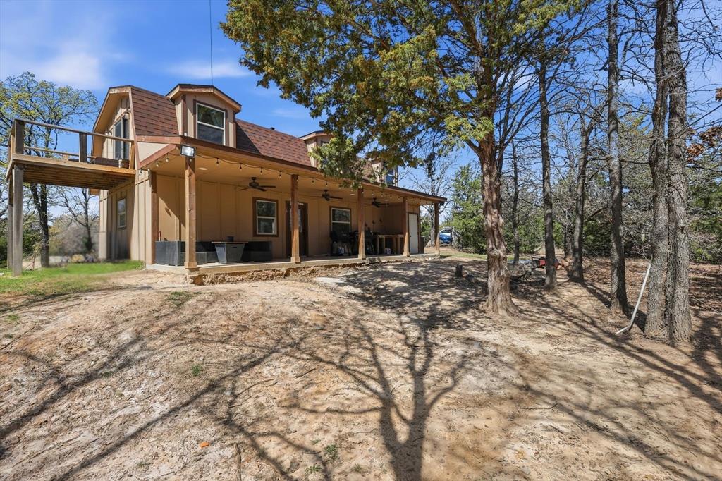 2119 County Road 2585 Property Photo 18