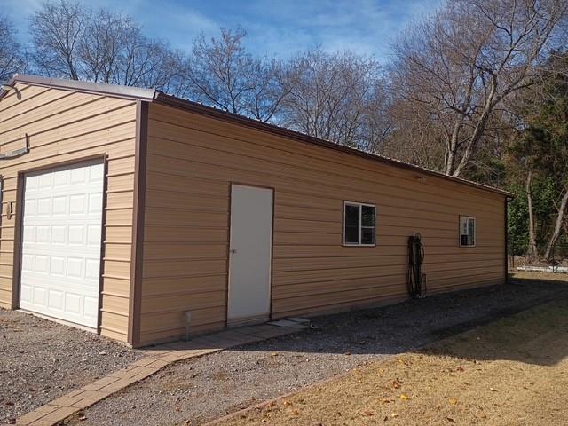 1162 County Road 2330 Property Photo 6