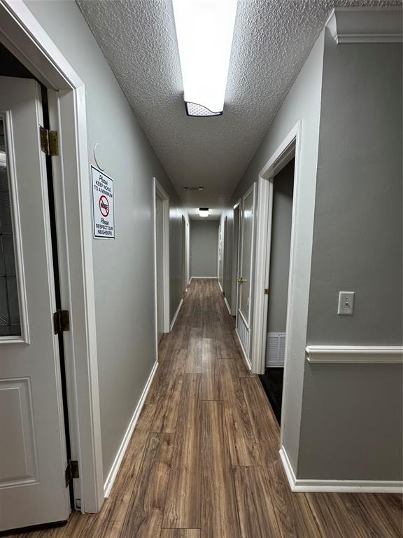 2775 Ne Loop 286 Highway Property Photo 12