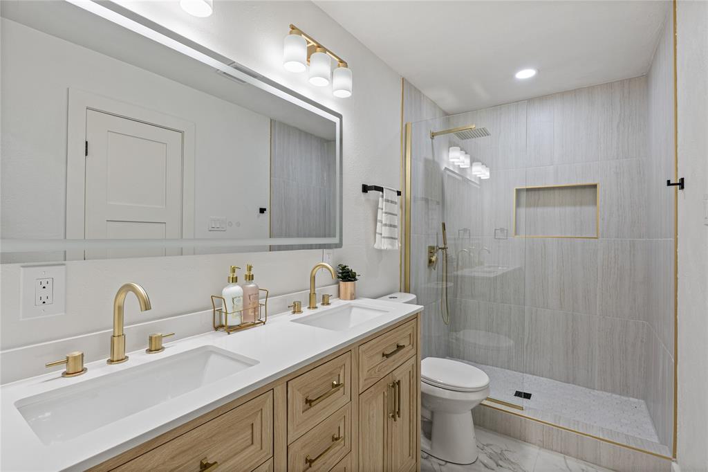 8617 Baumgarten Drive Property Photo 4