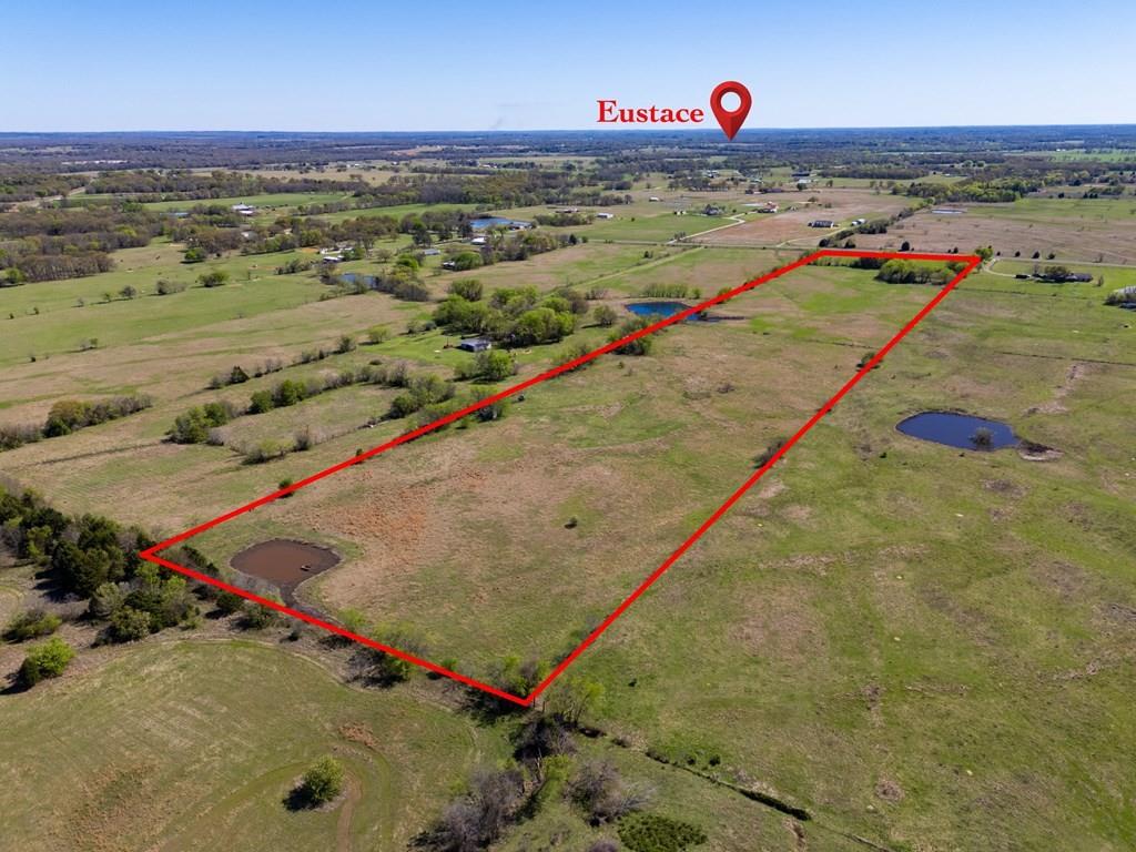 5142 Fm 3080 Property Photo 4