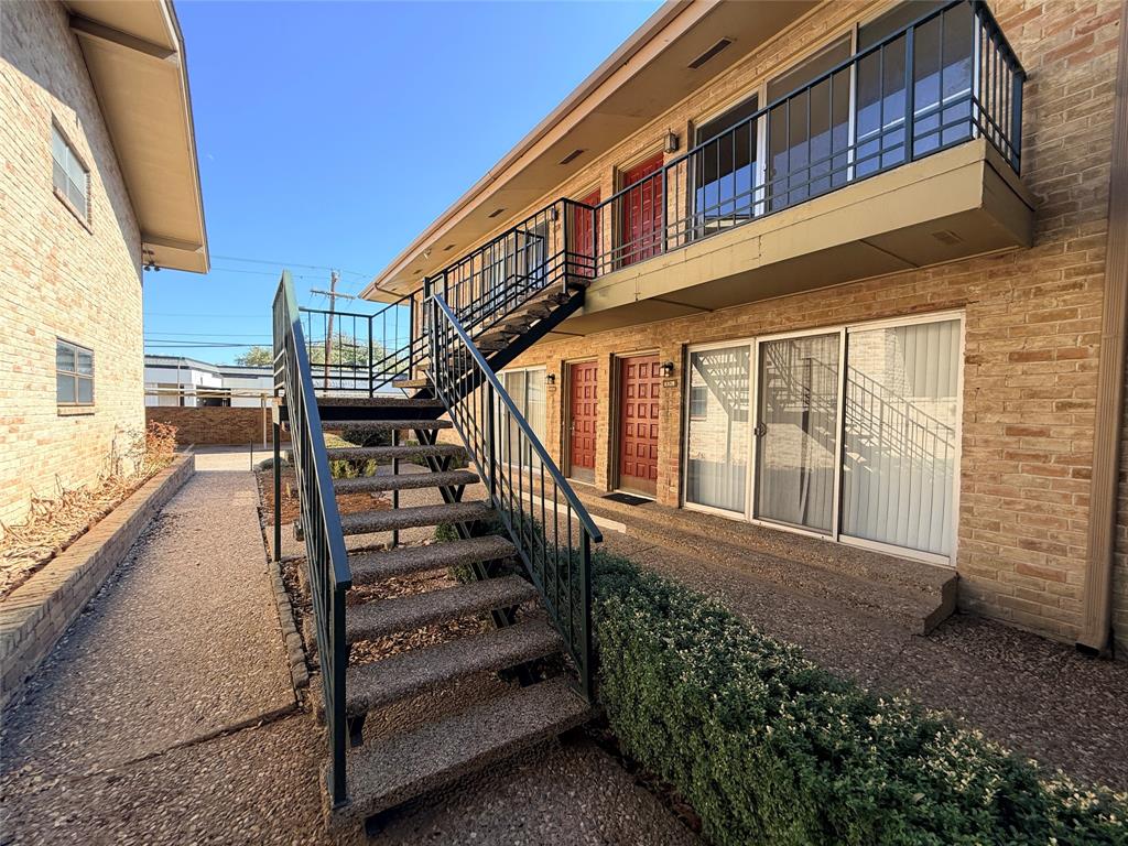 11312 Park Central Place D Property Photo 1