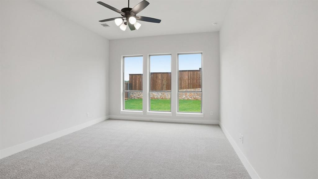 1816 Greenwich Lane Property Photo 13