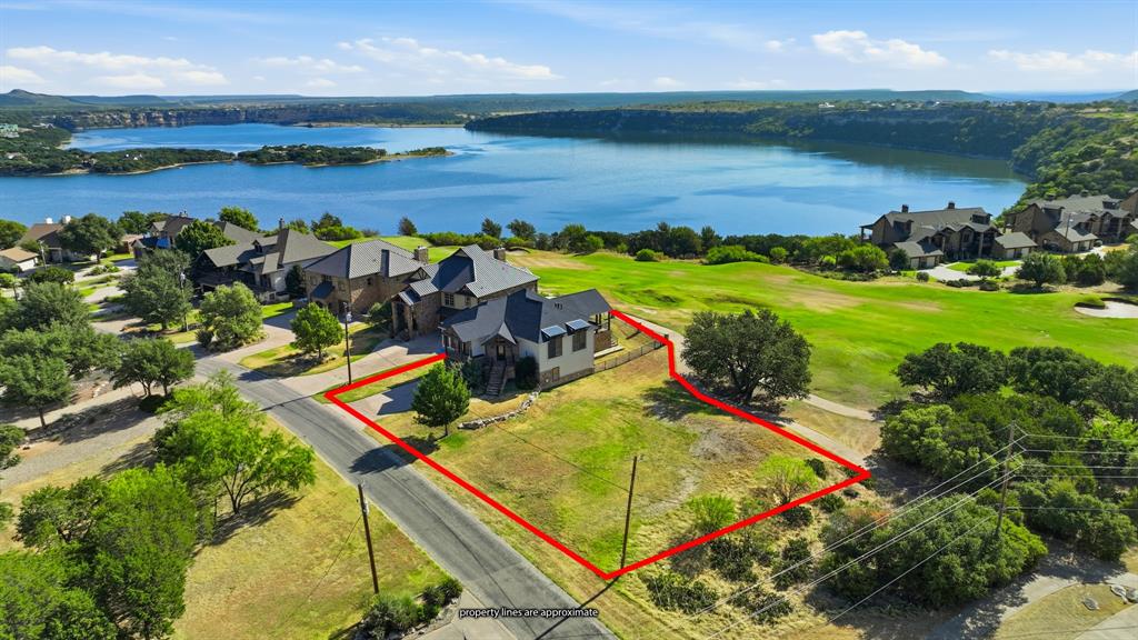 30 Oyster Bay