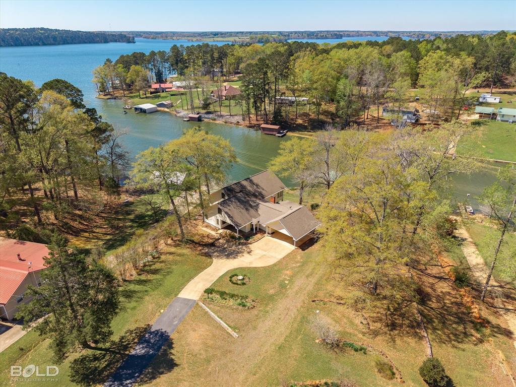 429 Robinson Lane Property Photo 8