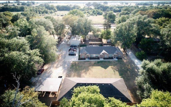 20333 Farm Market Road 2493 Property Photo 2