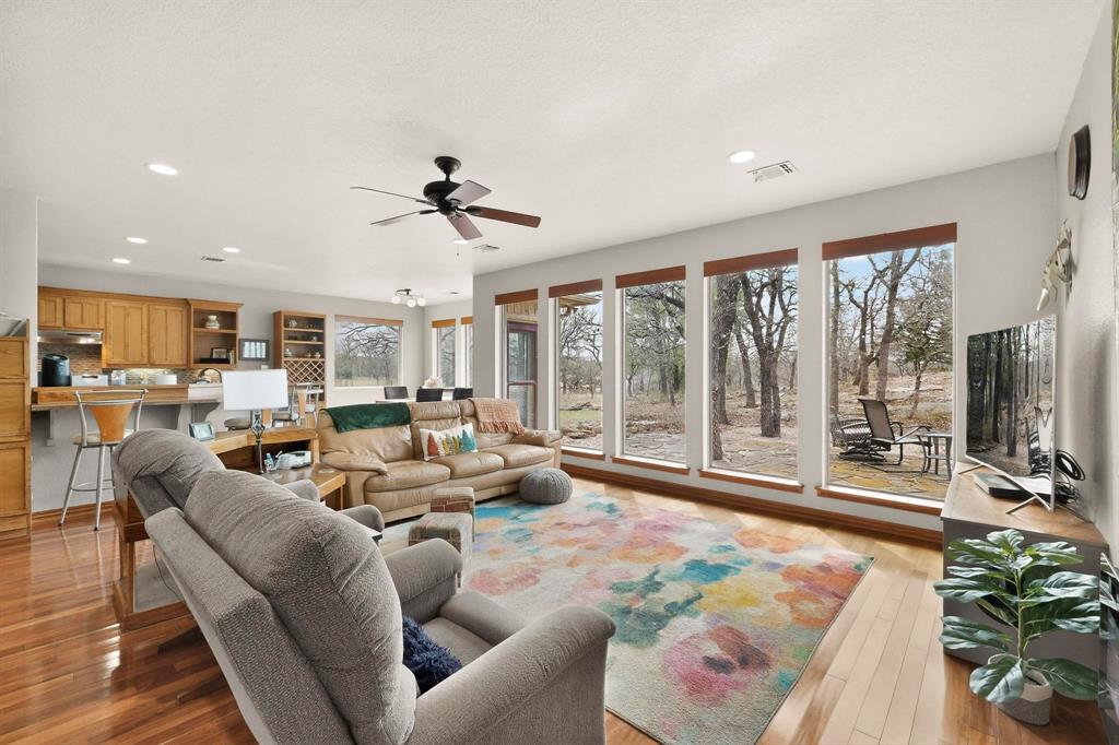 185 Silver Lakes Drive Property Photo 12