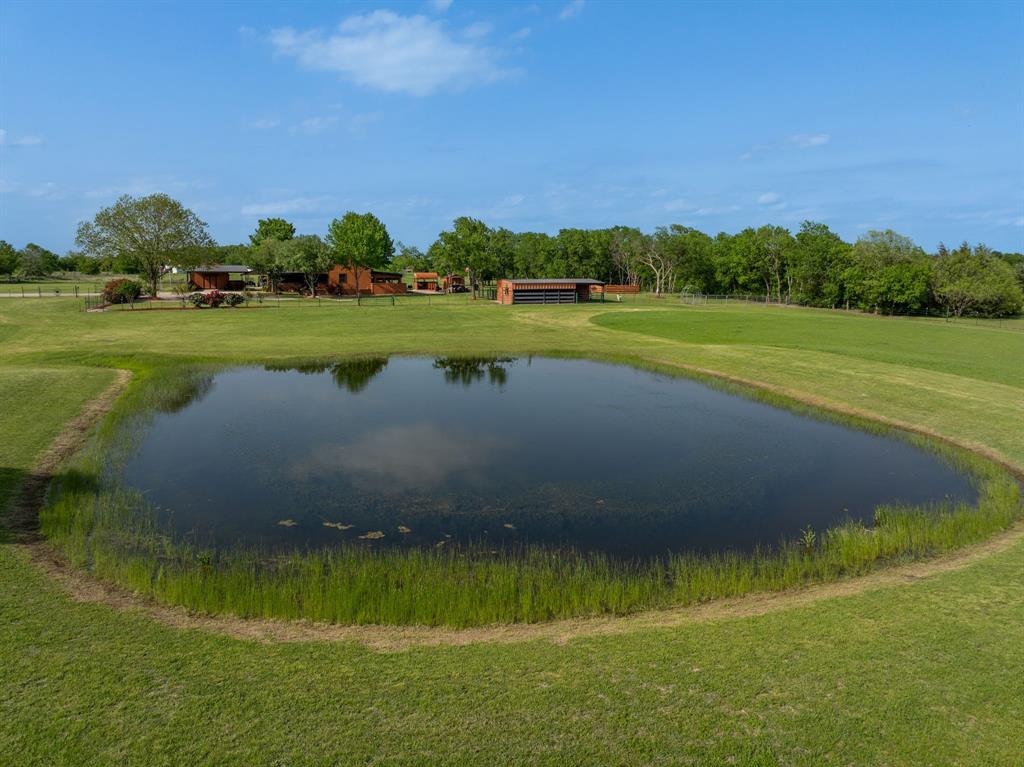 12282 Fm 1392 Property Photo 2