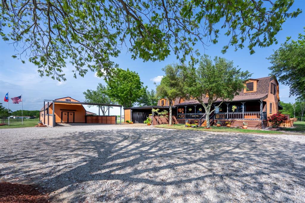 12282 Fm 1392 Property Photo 6