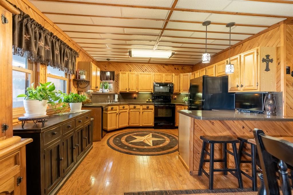 12282 Fm 1392 Property Photo 12