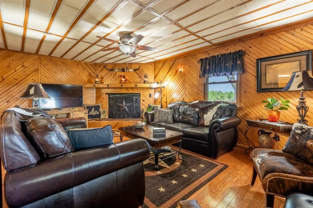12282 Fm 1392 Property Photo 14