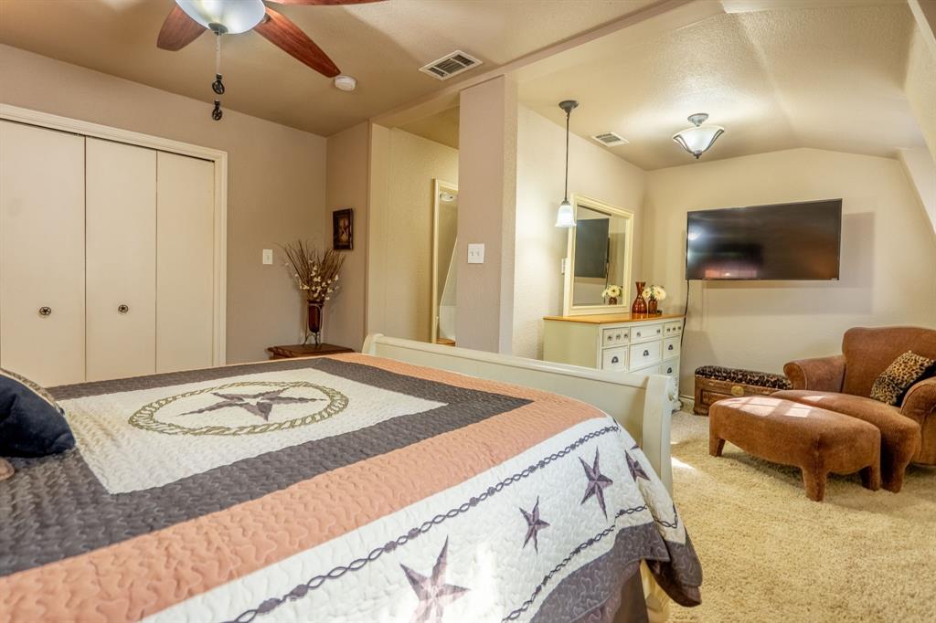 12282 Fm 1392 Property Photo 19