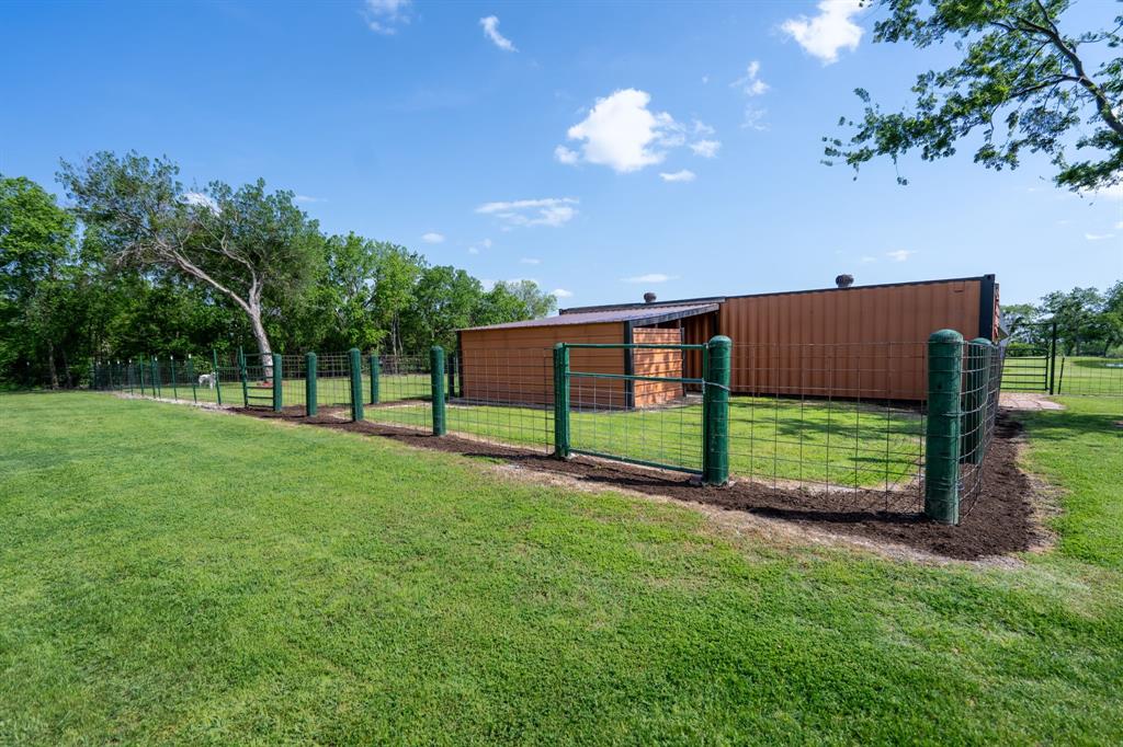 12282 Fm 1392 Property Photo 34