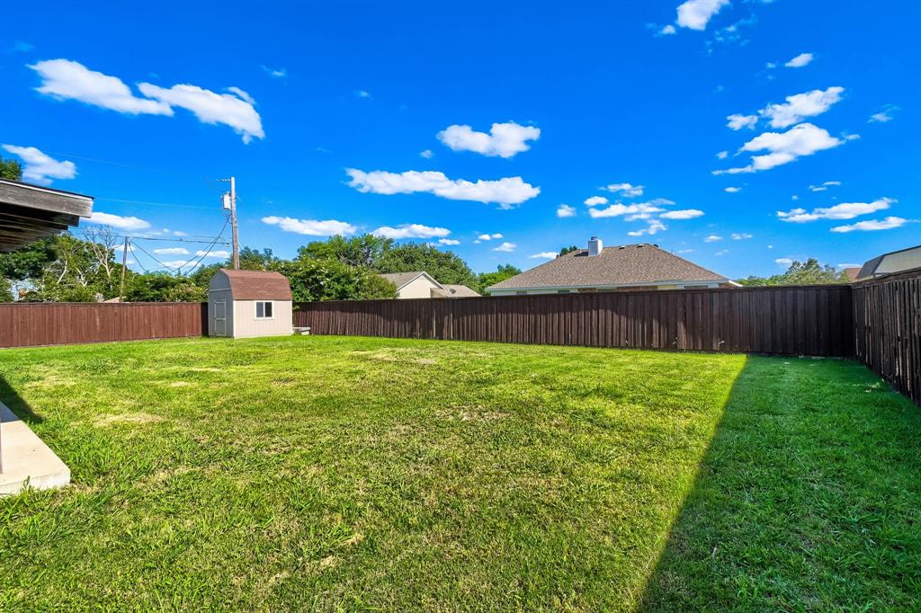 910 W Bois D Arc Street Property Photo 20