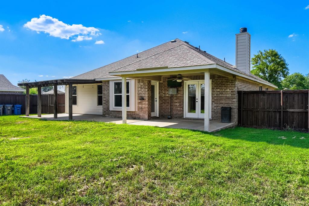 910 W Bois D Arc Street Property Photo 22