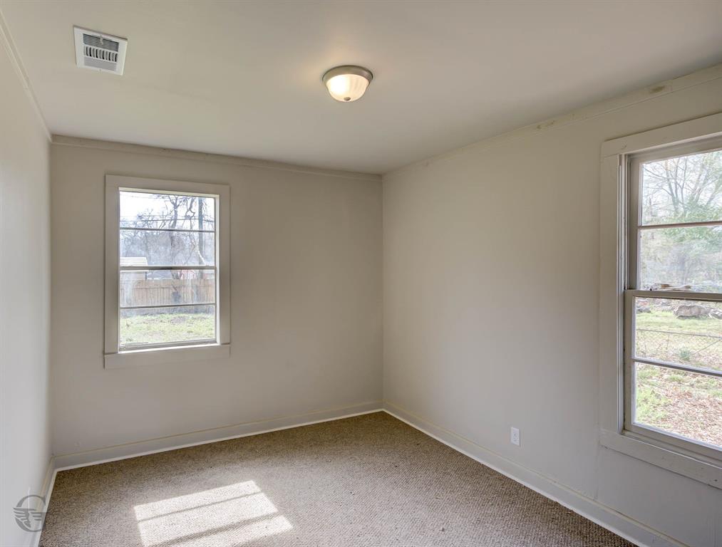 3025 Drexel Street Property Photo 17