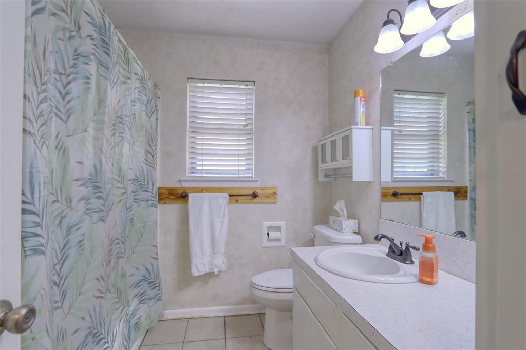 914 S Avenue N Property Photo 21