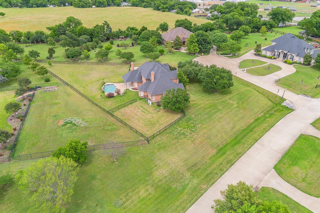 100 Bailee Court Property Photo 17