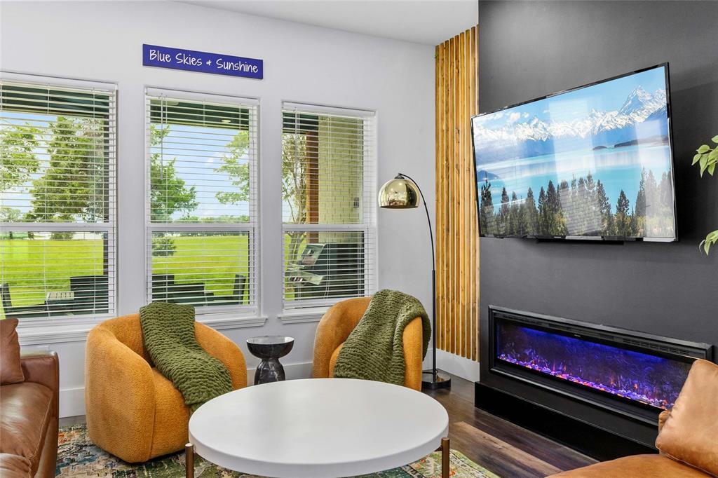 7 Silver Spur Drive Property Photo 10