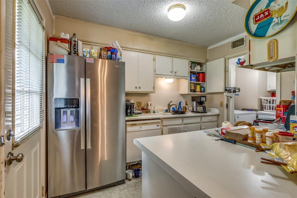 101 Gordon Drive Property Photo 10